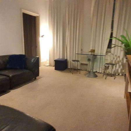 Walk To London Bridge En Suite Apartment With Kitchen Bagian luar foto