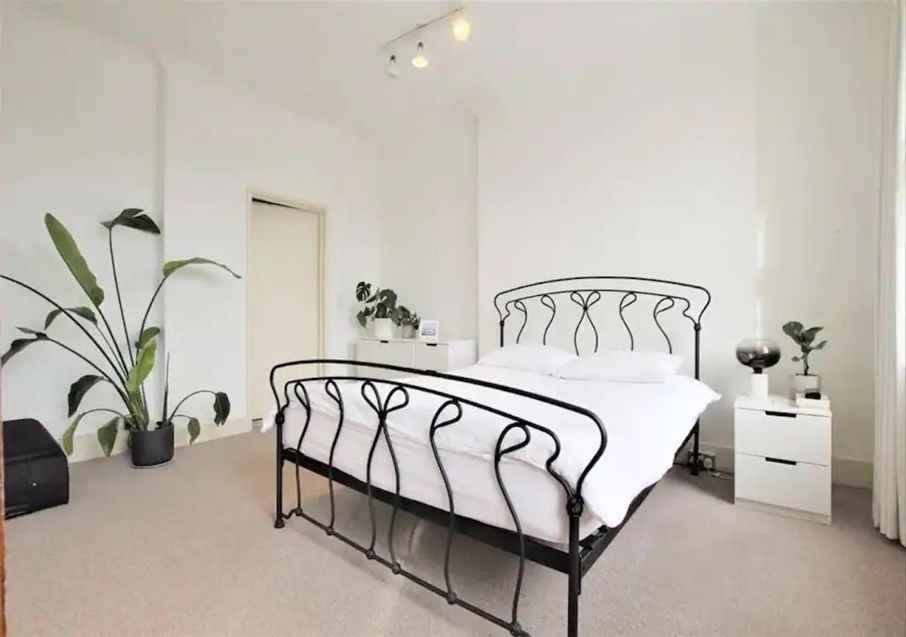 Walk To London Bridge En Suite Apartment With Kitchen Bagian luar foto